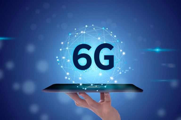 6G Technology: The Next Generation of Hyper-Connected Communication